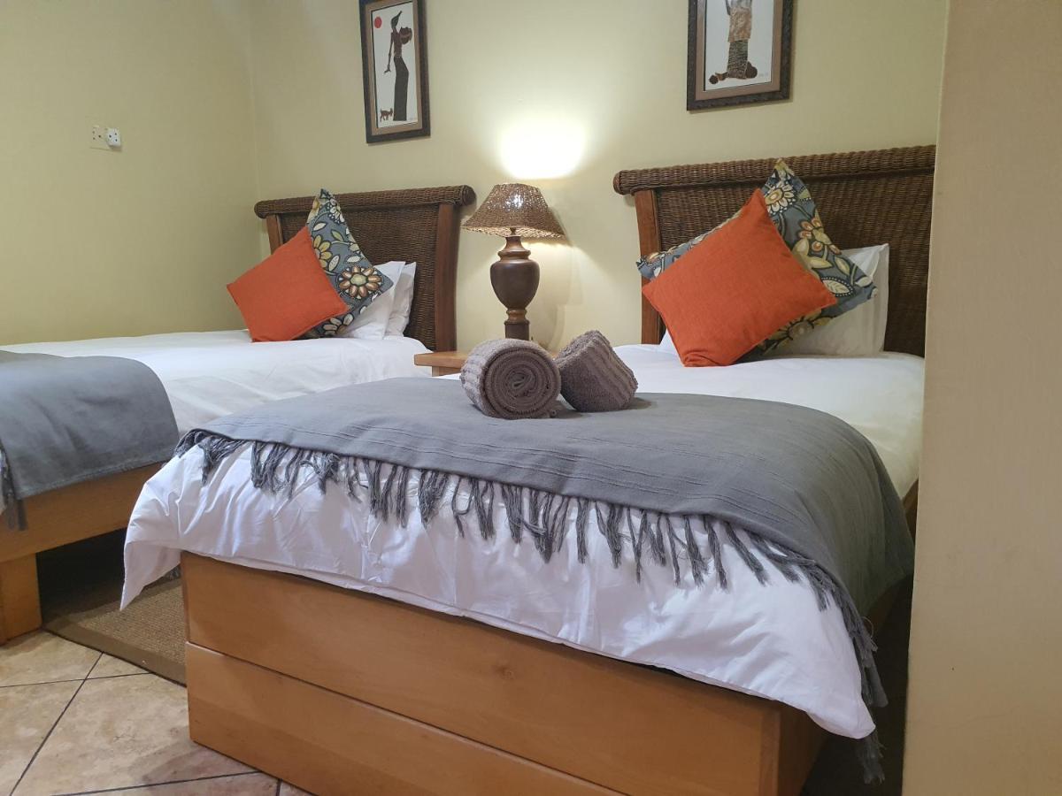Selati 103 Guest Cottages Малелейн Екстериор снимка