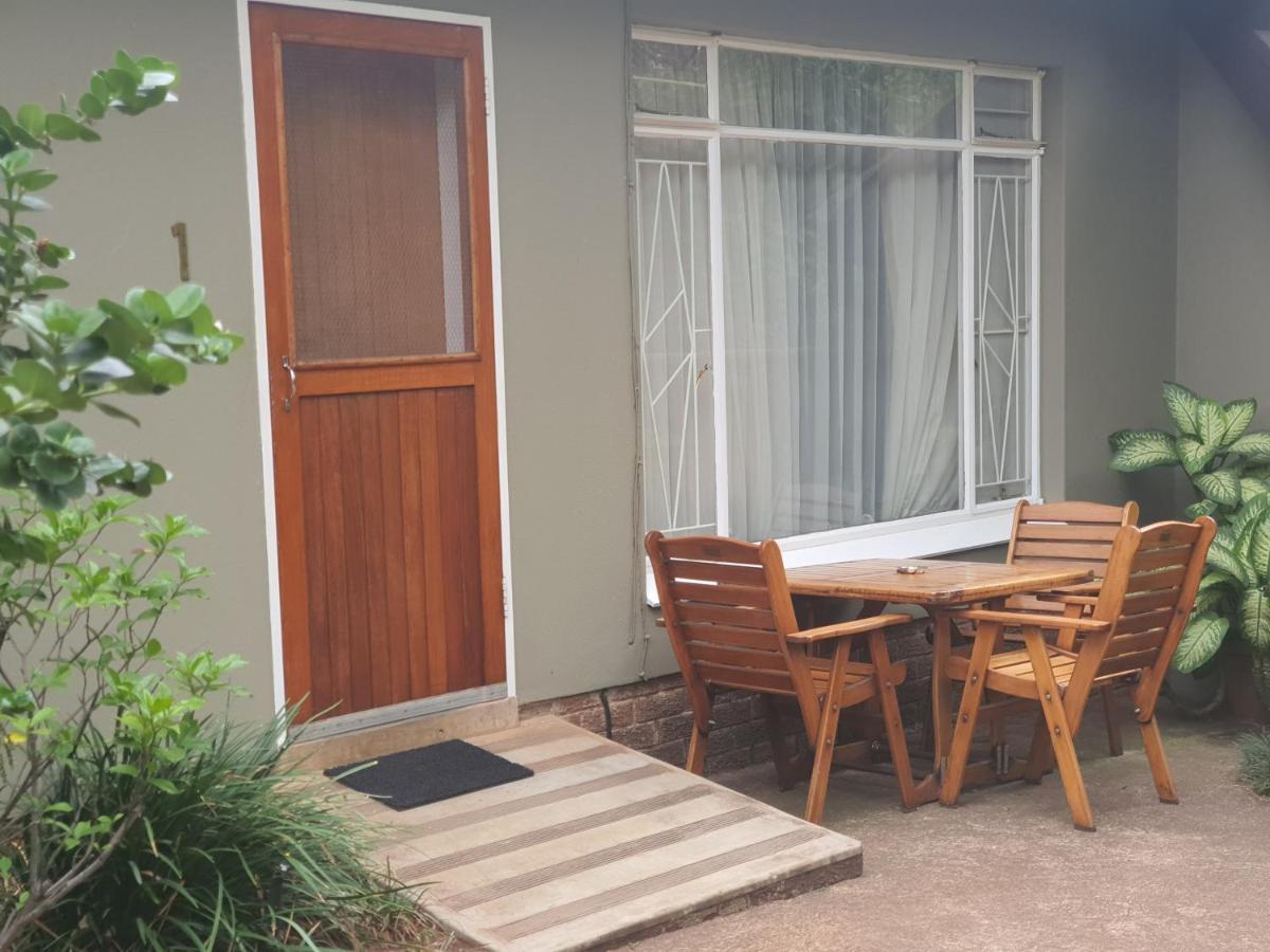 Selati 103 Guest Cottages Малелейн Екстериор снимка