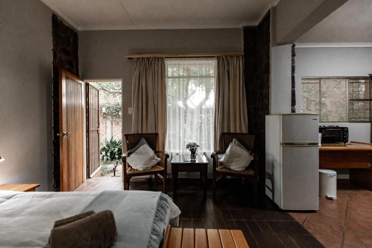 Selati 103 Guest Cottages Малелейн Екстериор снимка