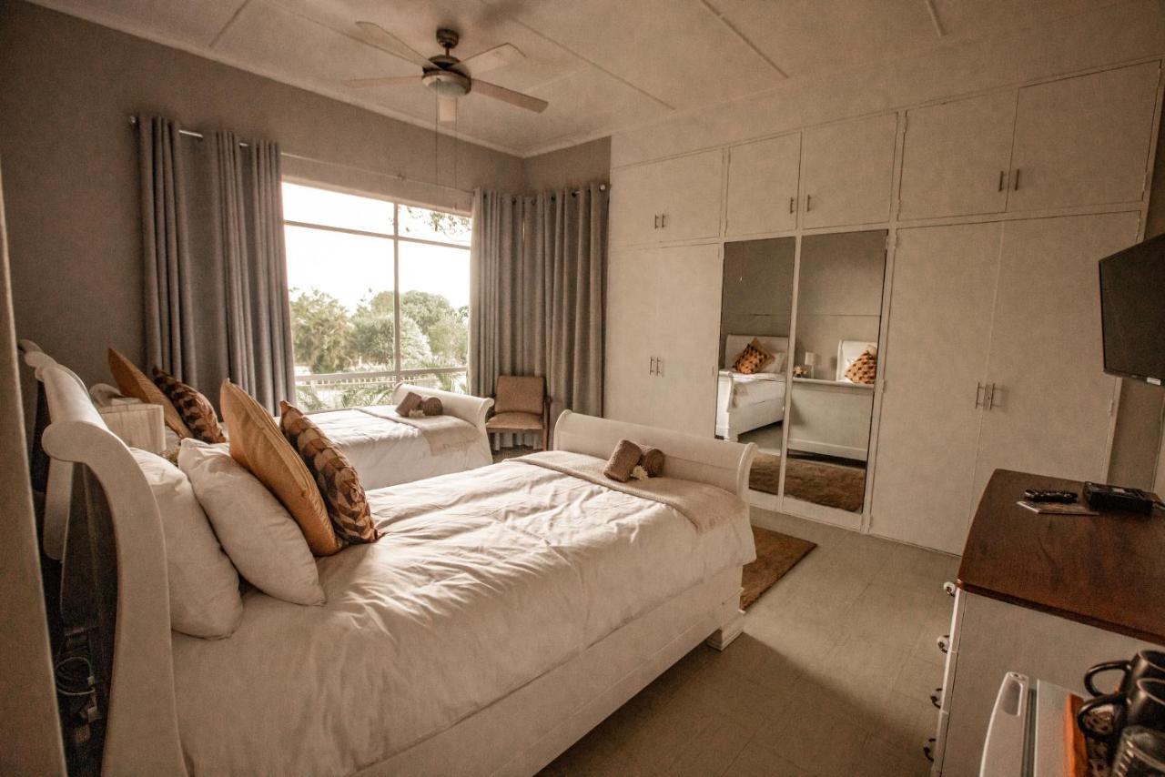 Selati 103 Guest Cottages Малелейн Екстериор снимка