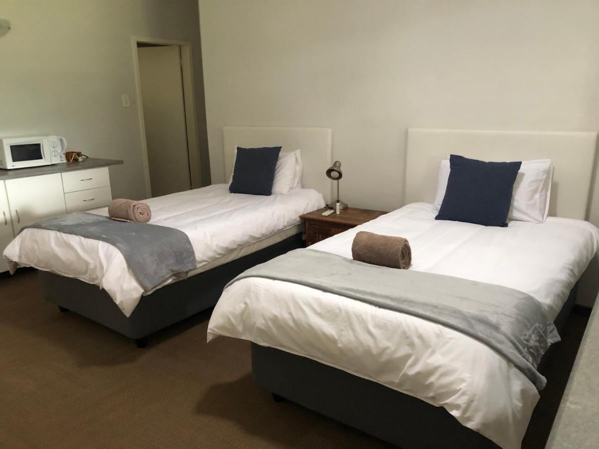 Selati 103 Guest Cottages Малелейн Екстериор снимка